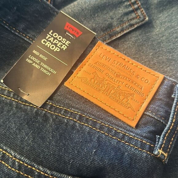 NWT Levi’s Premium Loose Taper Crop Dark Wash 29 - Picture 5 of 12